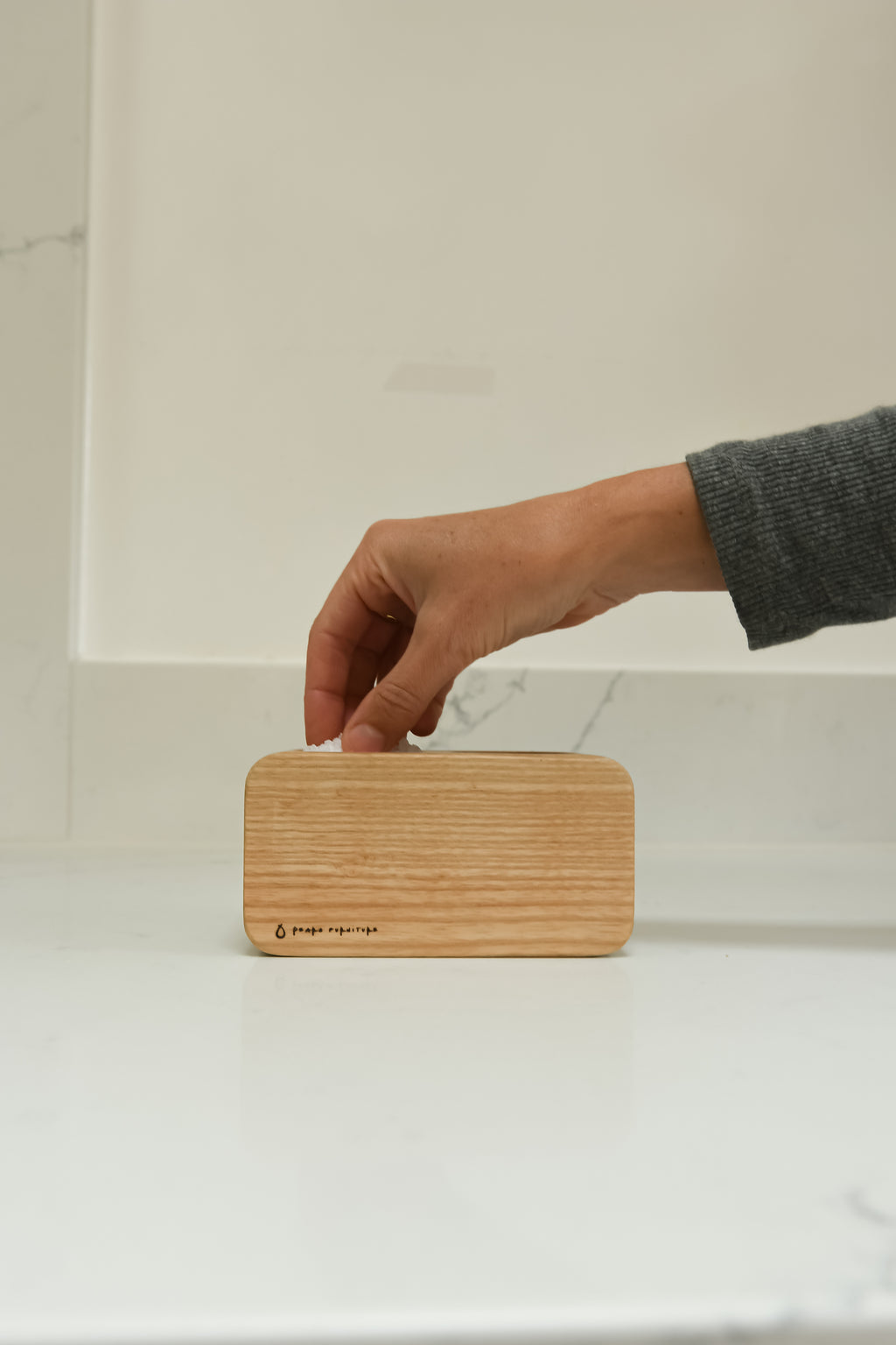 Salt & Pepper station